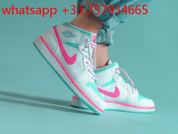 jordan futur blanche femme
